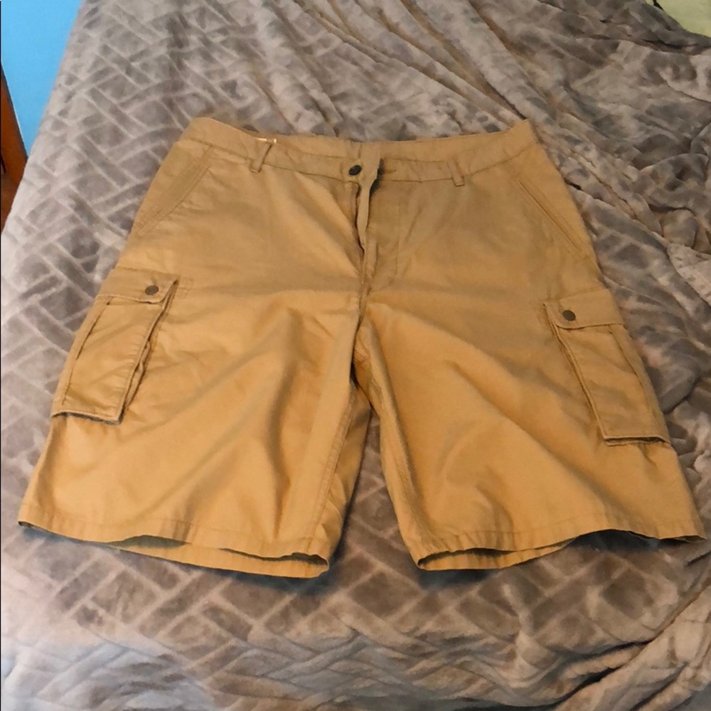 Levi’s cargo shorts